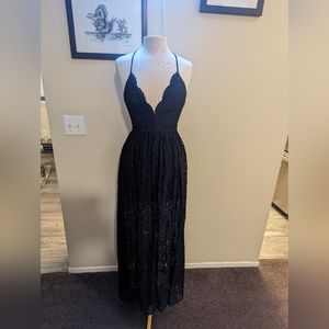 Lace maxi dress